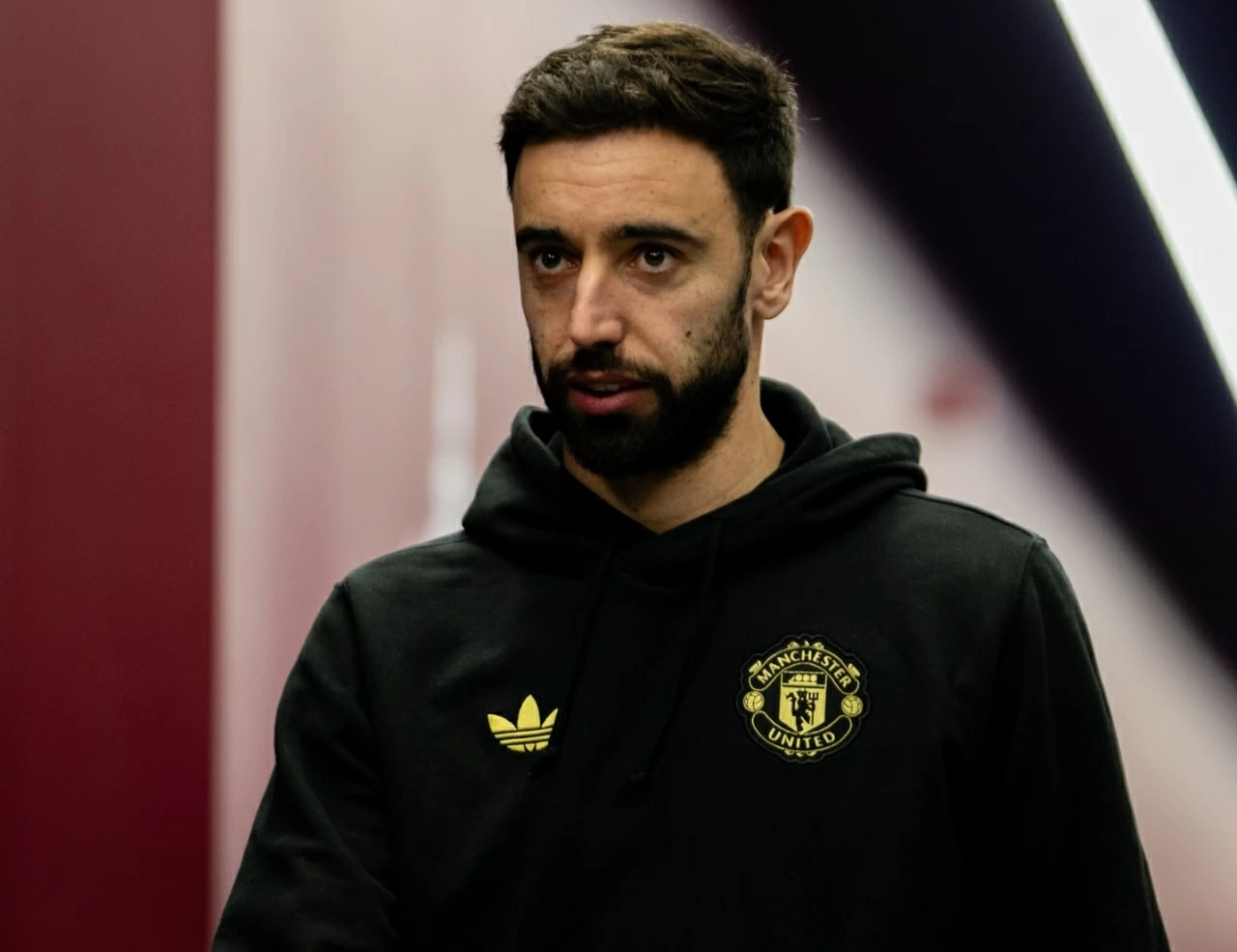 HLV Amorim không mạo hiểm, Bruno Fernandes vắng hai trận liên tiếp